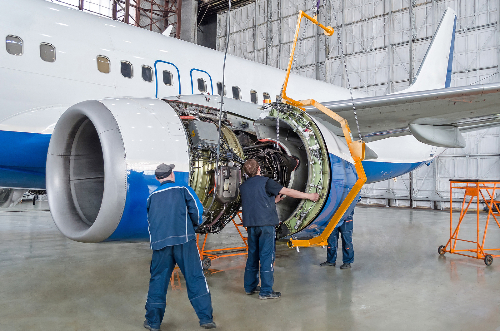 Paving Your (Career) Path to Aviation Maintenance