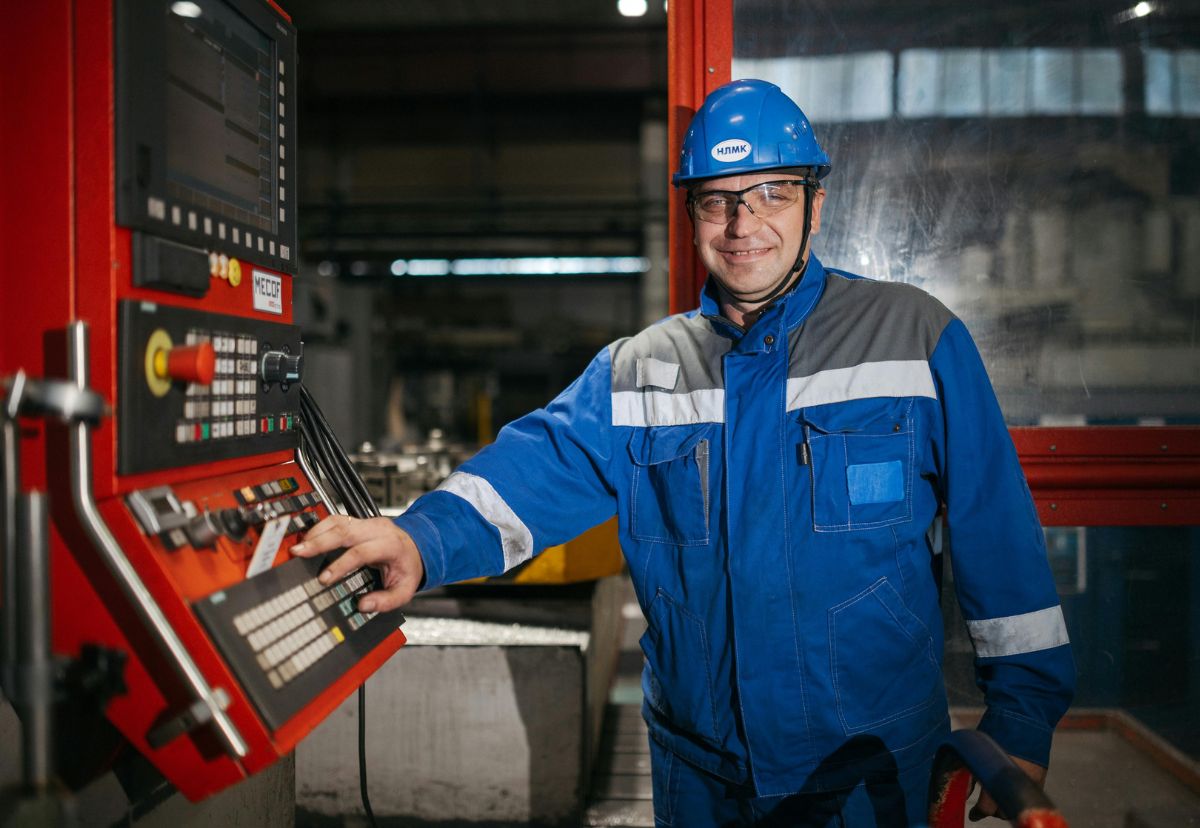 Gear Machine Operator Jobs Nationwide with FlexTrades